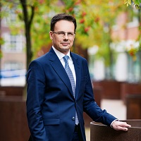 Bilden: överdirektör Timo Salovaara. 